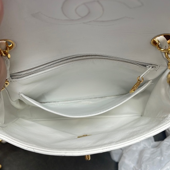 ❌sold❌ Chanel Mini Square Classic Flap Bag 24K Lambskin - Picture 10 of 17